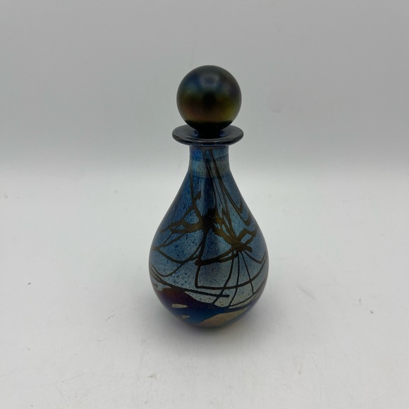 Vtg Shetland Iridescent Blue Perfume Bottle Red Wave ,Blown Art Glass Signature - Picture 1 of 7